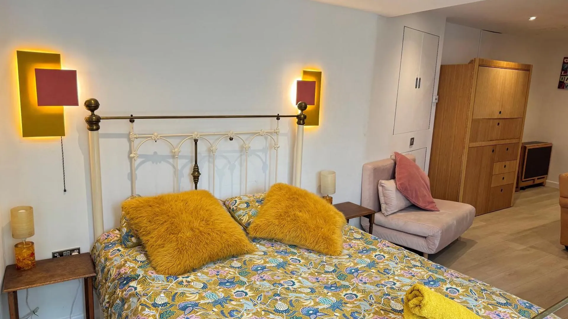 Keeley House Apartment Exeter